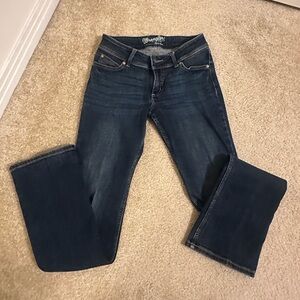Women’s Low Rise Wrangler Jeans